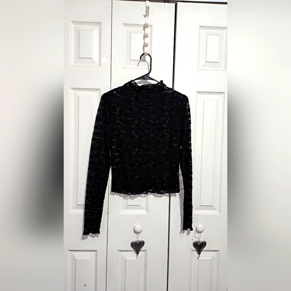 Forever 21 lace top